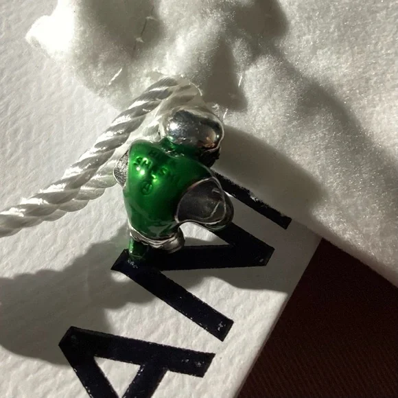 Charm…Smash(2@$146)!! - Picture 2 of 4